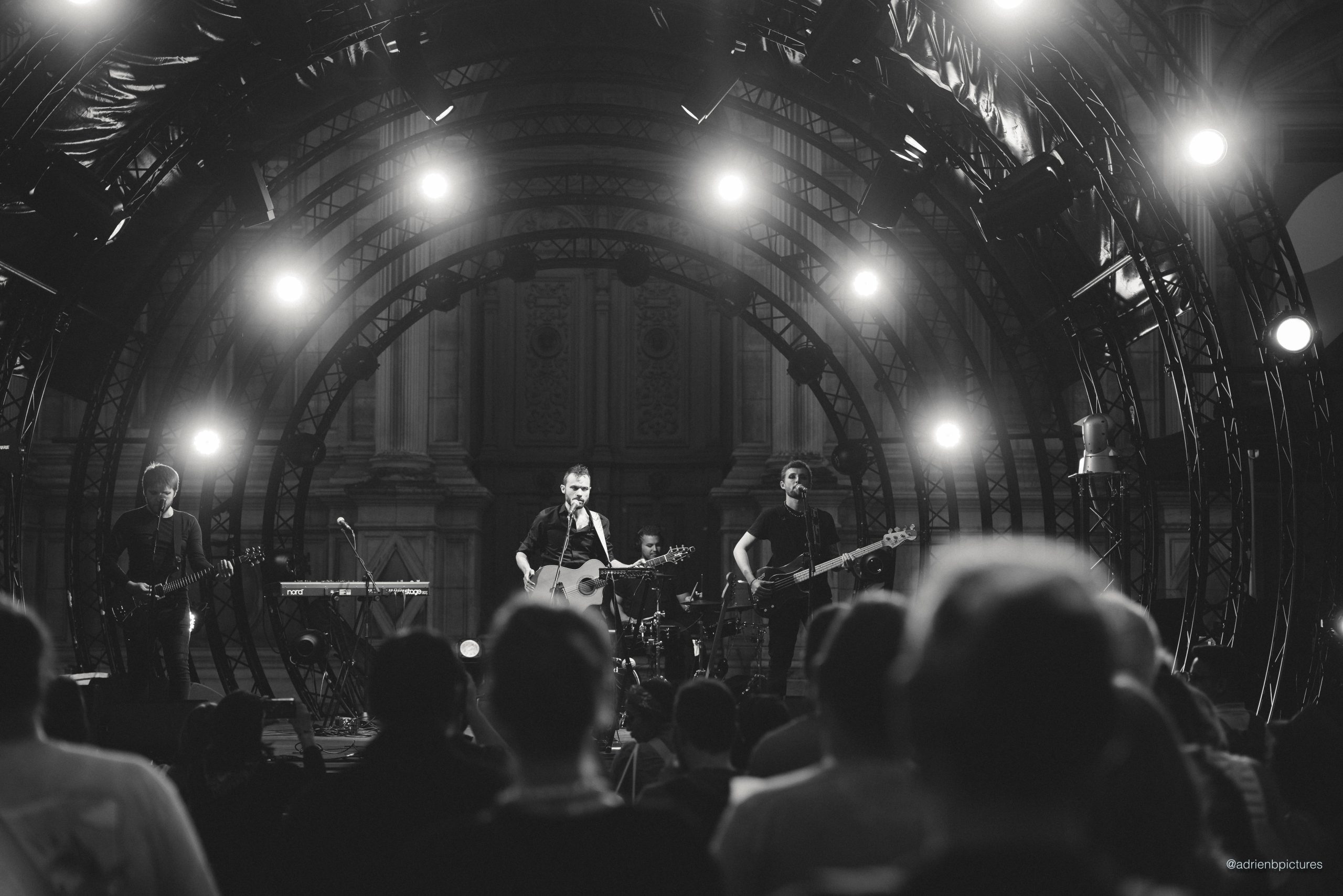 Unravel_concertJO_adrienb-5125